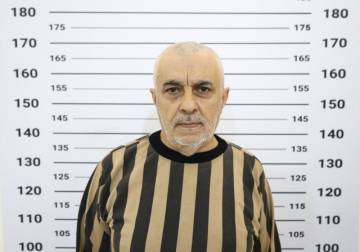 القبض على العميد الطيار فائق مياسة المتورط باستخدام البراميل المتفجرة