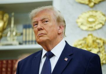 ترامب: سنبقي مضيق هرمز تحت سيطرتنا ونتقاضى أموالا مقابل حراسته