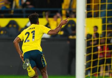 النصر يتخطى الاتفاق ويقترب من لقب الدوري السعودي