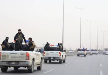 توقيف عدد من أقارب