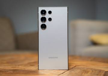 سامسونج تعتزم مضاعفة عدد الهواتف المحمولة المزودة بالذكاء الاصطناعي