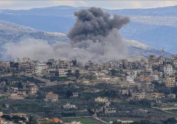 7 قتلى و3 جرحى في غارات إسرائيلية على جنوب لبنان