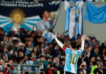 ميسي: اعتزالي اللعب مع المنتخب الأرجنتيني هو أكثر أيام مسيرتي حزنا