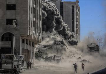 قصف إسرائيلي مكثف على أنحاء متفرقة من غزة