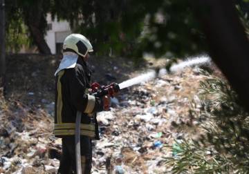 الدفاع المدني يستجيب لـ92 حريقاً في سوريا خلال يوم واحد