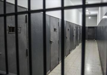 معتقل سابق تطلب منه المالية سداد قيمة ذخائر لجيش النظام البائد!