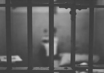 السجين الواقف.. مذكرات معتقل ثوري