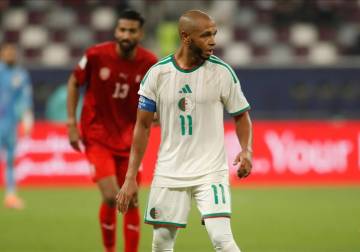 الجزائر تتغلب على البحرين بخماسية وتتصدر مجموعتها