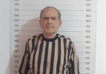 اعتقال اللواء الطيار أيمن حسين ياسمينة قائد اللواء 29 نقل