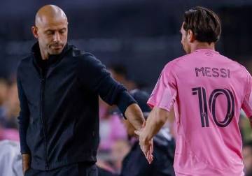 إنتر ميامي يعلن رحيل مدربه الأرجنتيني خافيير ماسكيرانو