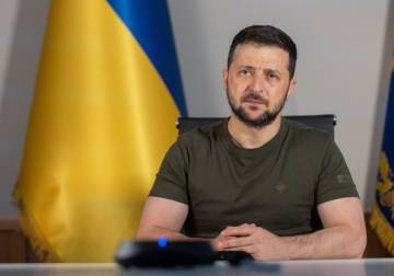 زيلينسكي: خطة السلام الأمريكية قد تضع أوكرانيا أمام خيارين صعبين