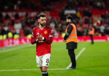 مانشستر يونايتد يتلقى خسارة مفاجئة بملعبه أمام ليدز