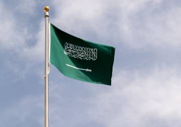 السعودية: إصابة 73 مدنيا بهجمات شنها الحوثيون على منشآت للطاقة