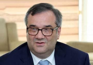 محافظ مصرف سوريا يدعو لشراكات تمويل مشتركة مع الأردن