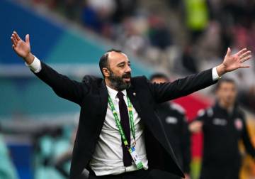 المغربي السكتيوي مدربا لمنتخب عُمان خلفا لكيروش