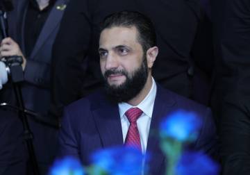 الرئيس الشرع يهنّئ المنتخب السوري بعد الفوز على تونس ويعد بدعم الرياضة