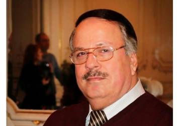 وفاة الإعلامي السوري عبد الرحيم فاخوري عن 75 عاماً