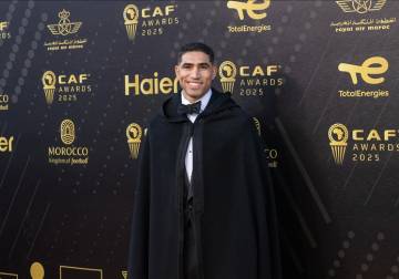 المغربي أشرف حكيمي أفضل لاعب في إفريقيا 2025