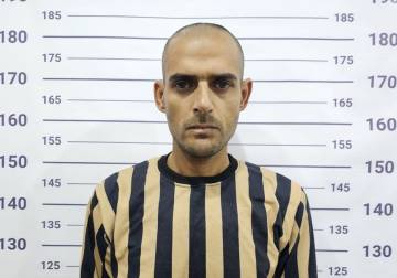 القبض على أحد سجاني