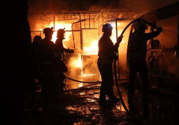 الدفاع المدني: حريق في مخبز بحلب جراء قصف