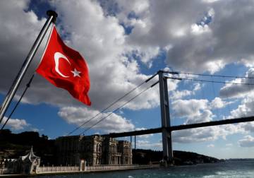 تركيا تلغي الرسوم الجمركية على سلع لحماية السوق من ارتفاع الأسعار