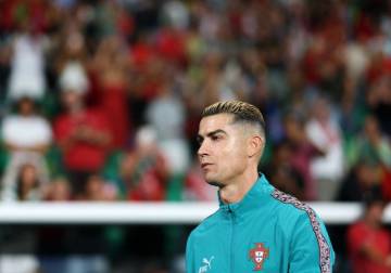 رونالدو يتصدر قائمة أعلى لاعبي كرة القدم دخلًا في العالم 2026