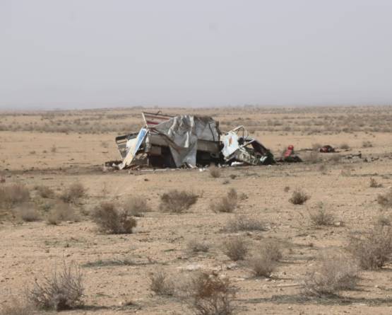 انفجار لغم يودي بحياة 3 مدنيين ويصيب 8 آخرين في بادية دير الزور