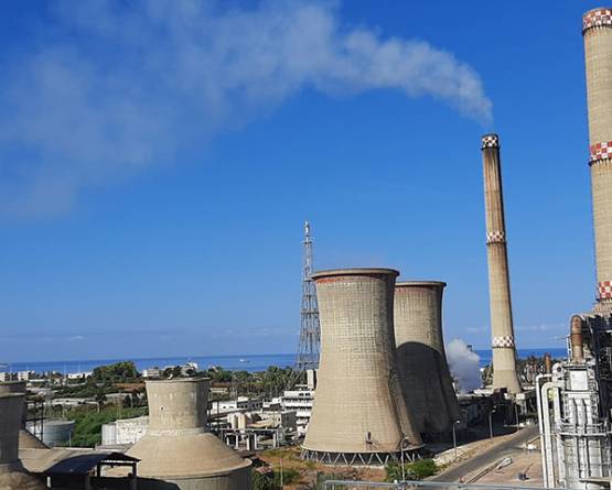 سوريا تبدأ مرحلة جديدة في نقل النفط الخام من حقول شرق الفرات إلى المصافي