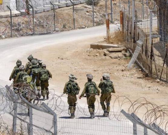 الاحتلال الإسرائيلي يتوغل في ريف درعا ويختطف شاباً خلال مداهمة ليلية