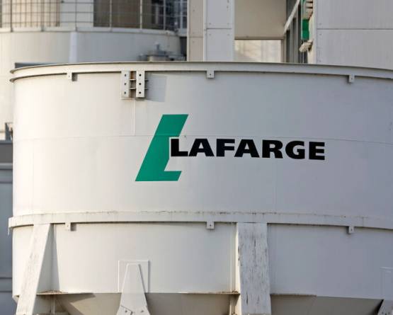 القضاء الفرنسي يغرم