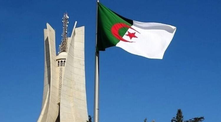 الجزائر: توسيع عقوبة الإعدام لتشمل جرائم إضرام حرائق الغابات وخطف لأطفال