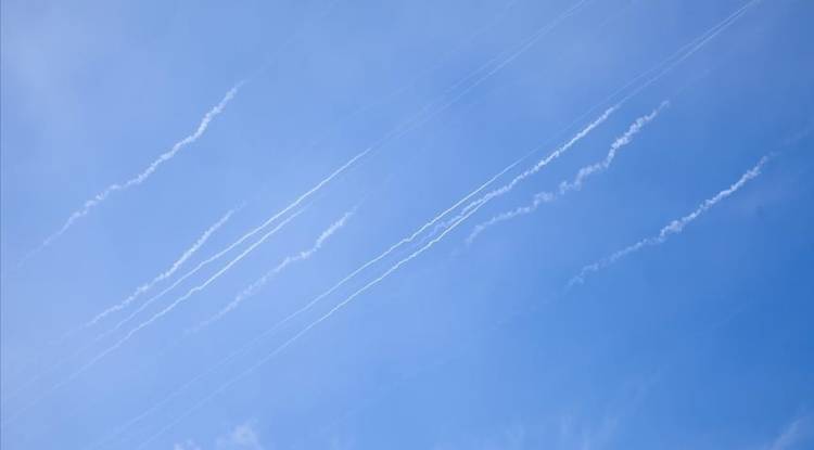 إصابة شخص في هجوم بمسيرتين على ميناء صلالة العماني