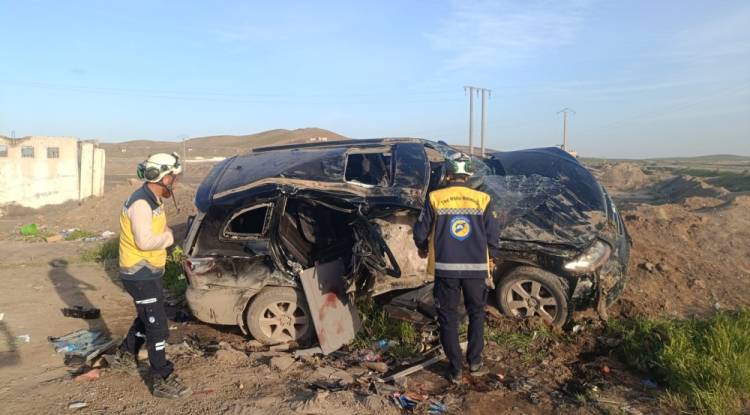 إصابة 12 مدنياً في 7 حوادث سير بمناطق متفرقة في سوريا