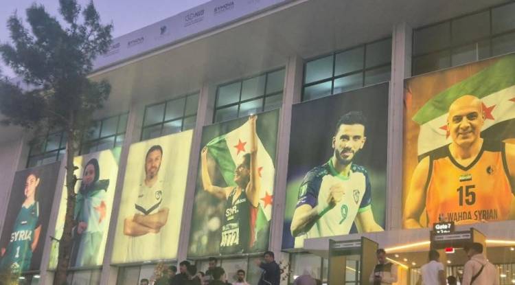 غادة شعاع بـ