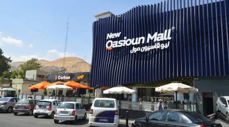 القطان يوضح حقيقة تسليم