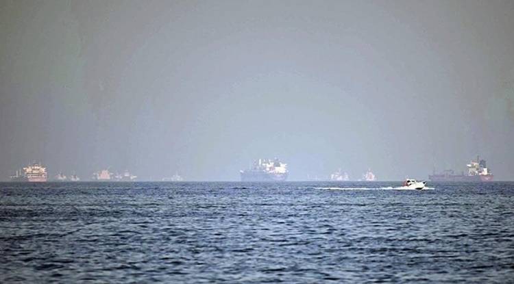 هيئة بريطانية: التهديد البحري في مضيق هرمز عند مستوى