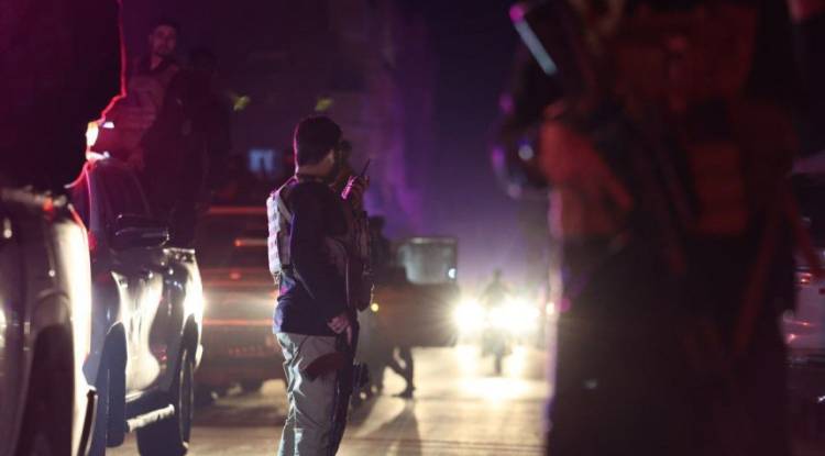 استشهاد عنصر من الأمن الداخلي وإصابة آخرين بتفجير انتحاري في حلب