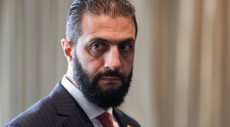 الرئاسة السورية تنفي أي تعاون للشرع مع التحالف الدولي منذ 2016