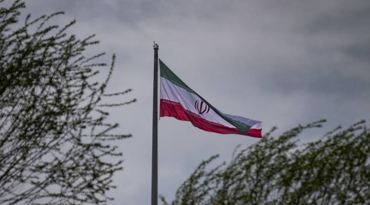 إيران ترفض مقترحا أمريكيا لهدنة مؤقتة وتشترط نهاية دائمة للحرب