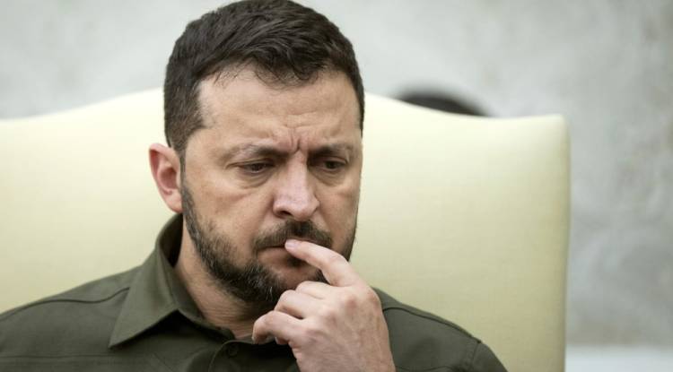 زيلينسكي يكشف عن تحركات أوروبية – أمريكية لتقديم خطة سلام معدّلة