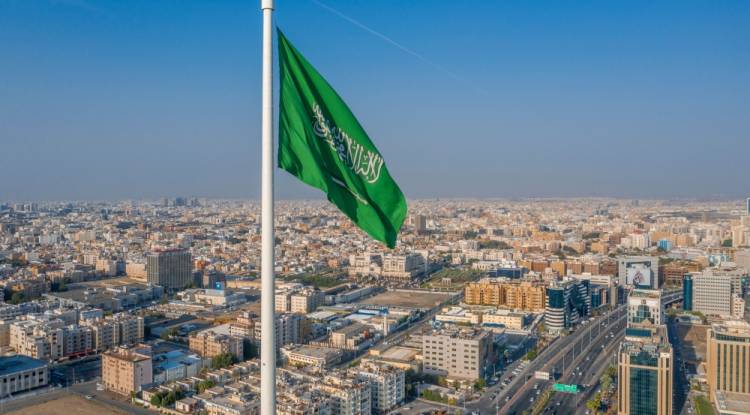 السعودية: قتيل و11 مصابا باعتداء الأحد على مطار الرياض