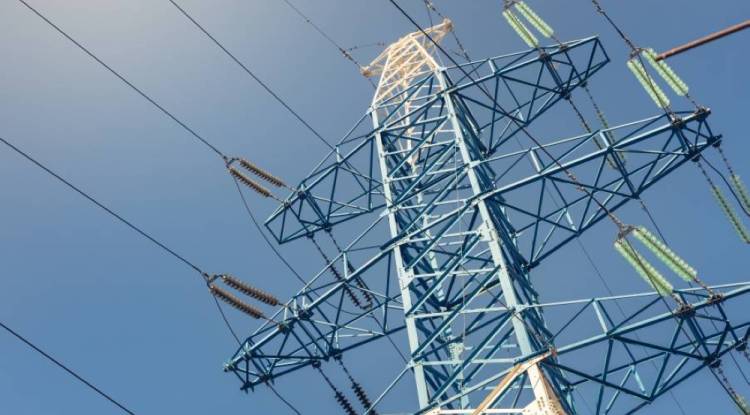 محامٍ سوري يدرس مقاضاة وزارة الطاقة بسبب ارتفاع الأسعار