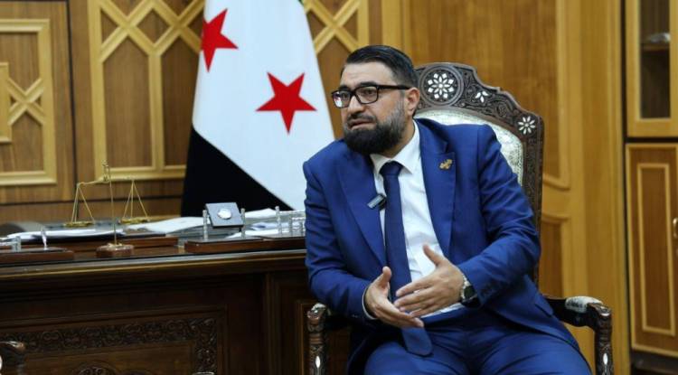 بين مطرقة الوعود وسندان المماطلة: قراءة نقدية في خطاب