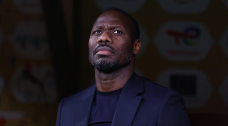 إيقاف وتغريم مدرب السنغال بسبب أحداث نهائي كأس الأمم الأفريقية