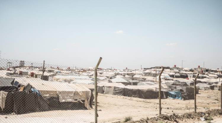 مخيم الهول من الفوضى إلى الاحتجاز: معاناة آلاف في أكبر مخيم لإرهابيي